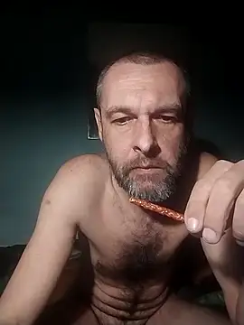 Andrzej-M online show from 04/10/26, 08:27