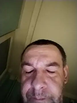 Andrzej-M online show from 11/26/25, 10:32