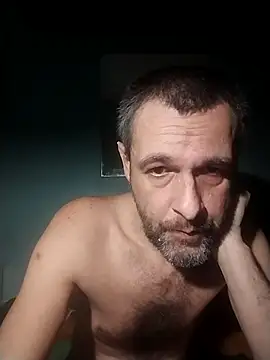 Andrzej-M online show from 10/25/25, 01:27