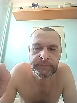 Andrzej-M online show from 04/05/26, 07:26