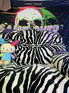 NovaLove2002 online show from 04/05/26, 04:19