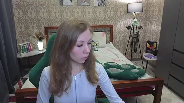 Lill Mary online show from 04/01/26, 02:46