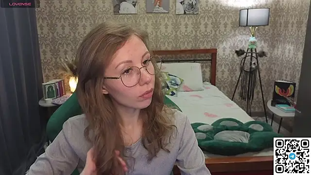 Lill Mary online show from 02/12/26, 03:39