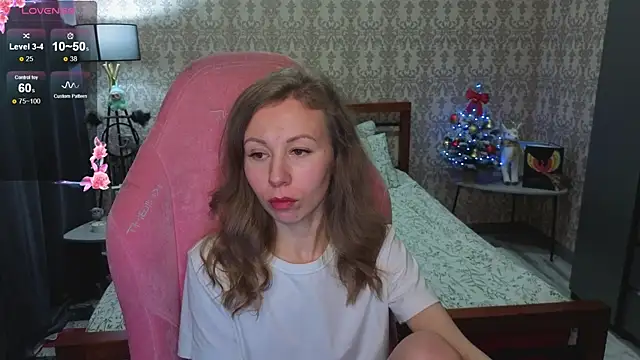 Lill Mary online show from 12/23/25, 02:44