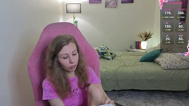 Lill Mary online show from 10/21/25, 12:32