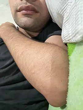 Snapshot of beto1028RD chatting on 12/01/25, 07:42 beto1028RD online show from 12/01/25, 07:42