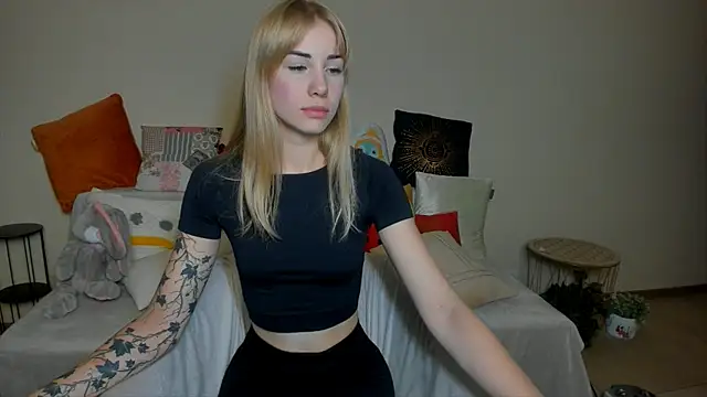 LunaBelli online show from 09/13/25, 08:09