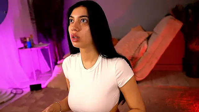 BetsyGonzale online show from 02/07/26, 04:20