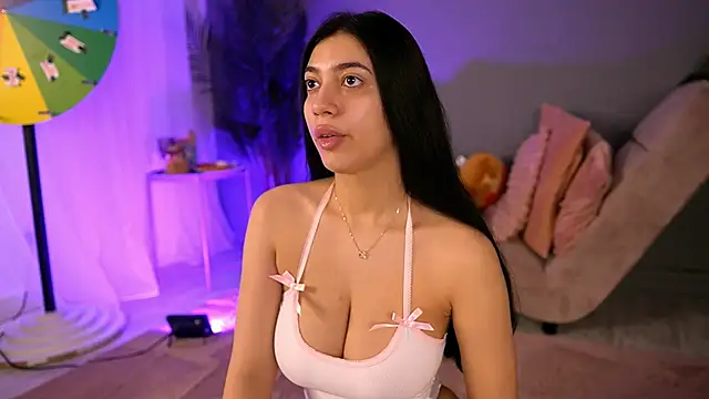 BetsyGonzale online show from 03/06/26, 05:13