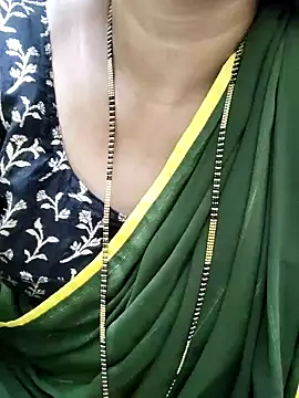 anuradha1432 online show from 11/09/25, 12:58