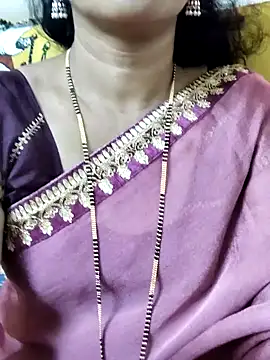 anuradha1432 online show from 09/10/25, 10:36