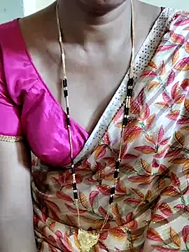 anuradha1432 online show from 11/15/25, 07:01