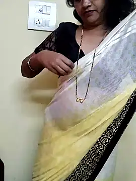 anuradha1432 online show from 09/14/25, 10:15