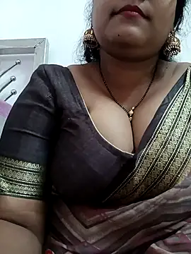 Nyra-23 online show from 11/11/25, 08:31