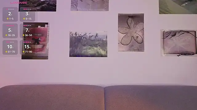 SofiaSimons online show from 12/23/25, 03:17