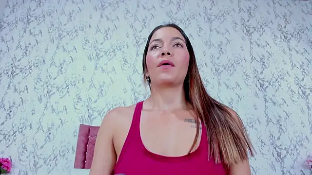 Mia Malkovaa  online show from 12/03/25, 04:17