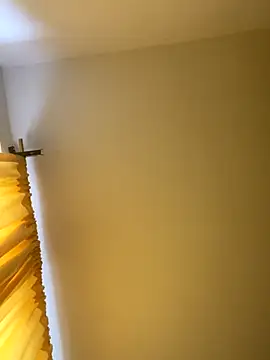 baby lizy online show from 10/25/25, 08:42