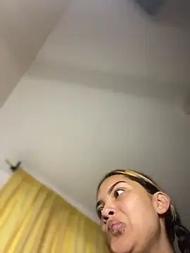 baby lizy online show from 12/05/25, 09:12