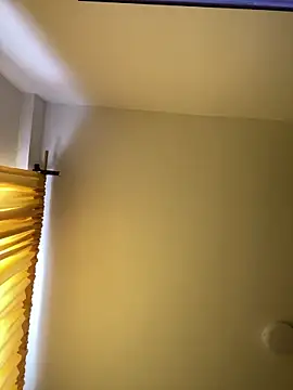 baby lizy online show from 04/01/26, 08:39