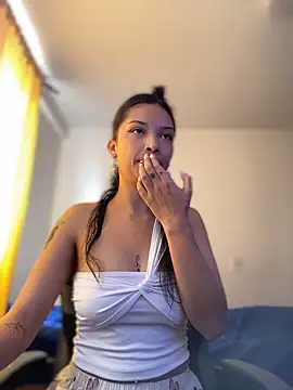 baby lizy online show from 02/17/26, 06:27