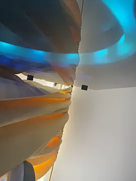 baby lizy online show from 09/11/25, 07:14