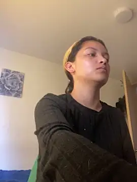 baby lizy online show from 10/27/25, 08:43