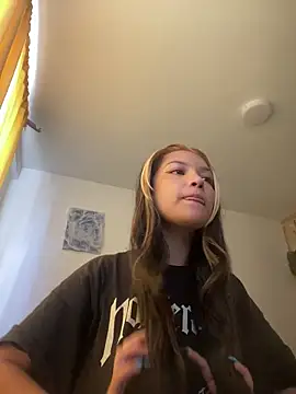 baby lizy online show from 11/10/25, 09:20