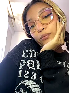 baby lizy online show from 10/02/25, 08:45