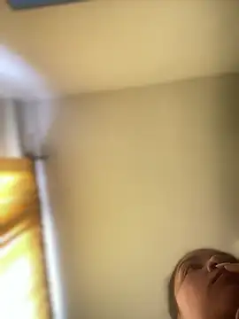 baby lizy online show from 12/22/25, 08:09