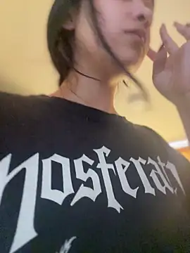baby lizy online show from 05/10/26, 12:53
