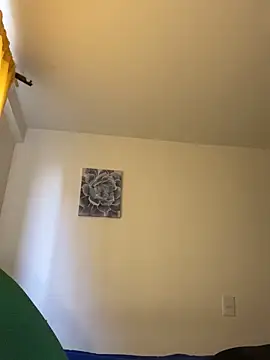 baby lizy online show from 10/22/25, 09:03