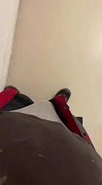 Snapshot of lescoquin2215 chatting on 12/30/24, 08:54 lescoquin2215 online show from 12/30/24, 08:54