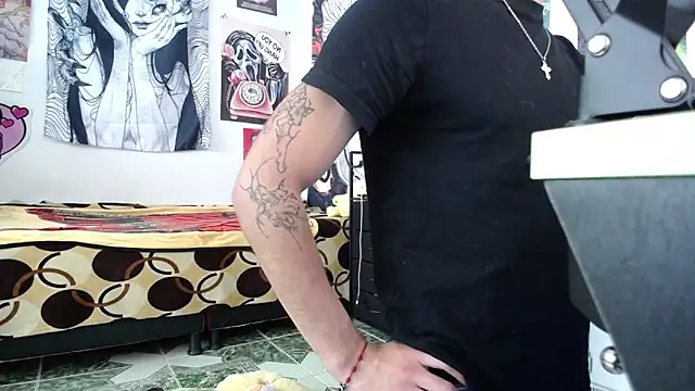 dylan fun18 online show from 09/16/25, 07:48