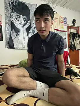 dylan fun18 online show from 06/25/26, 06:57