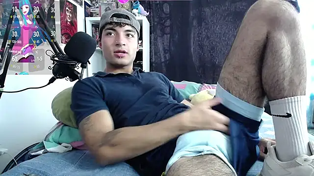 dylan fun18 online show from 12/14/25, 06:57