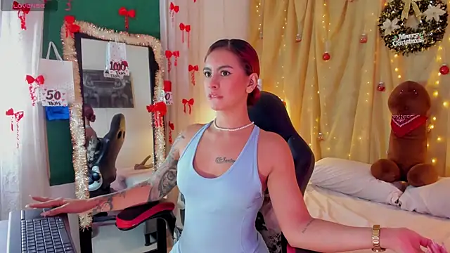 Sophiee Hill online show from 01/07/26, 06:07