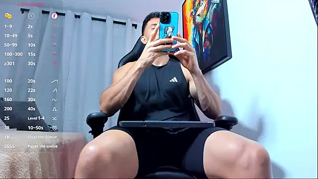 aronvillegas online show from 10/31/25, 01:13