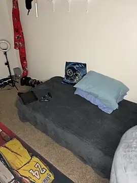 bigdinca online show from 10/19/25, 10:40