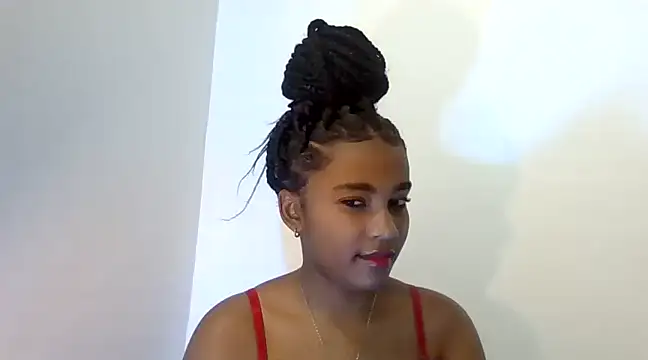 Snapshot of Behla_rouseh chatting on 03/11/25, 01:59 Behla rouseh online show from 03/11/25, 01:59