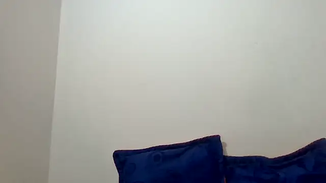 Snapshot of Behla_rouseh chatting on 02/11/25, 11:20 Behla rouseh online show from 02/11/25, 11:20