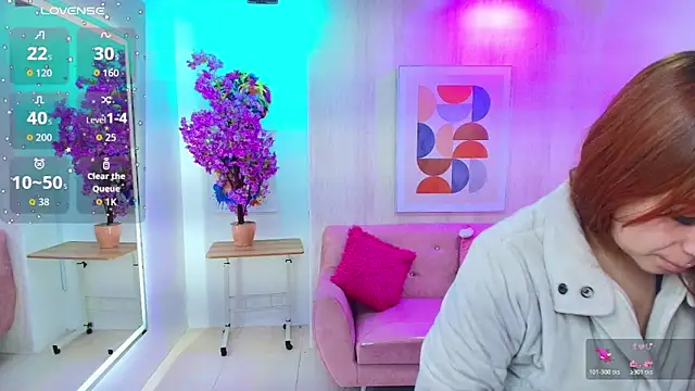 Gabby evanns online show from 10/28/25, 12:04