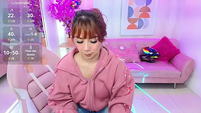 Gabby evanns online show from 10/13/25, 12:51