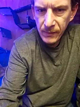 froggymclovin222 online show from 11/28/25, 08:14