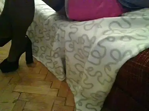 Snapshot of wickkkkkkk chatting on 01/01/25, 12:32 wickkkkkkk online show from 01/01/25, 12:32