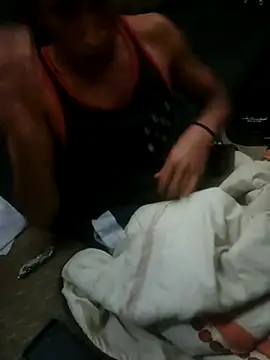 LargeDominoes online show from 03/25/26, 08:57