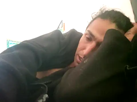 LargeDominoes online show from 03/17/26, 03:37