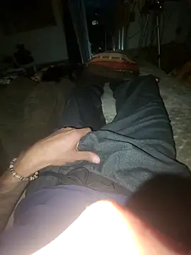 LargeDominoes online show from 03/03/26, 06:31