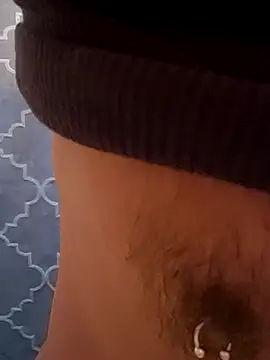 LargeDominoes online show from 04/02/26, 07:53