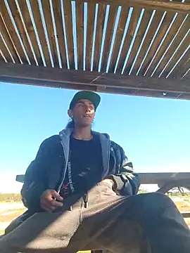 LargeDominoes online show from 03/08/26, 05:49