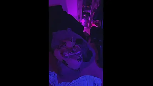 Snapshot of LuggiJack chatting on 09/18/25, 11:13 LuggiJack online show from 09/18/25, 11:13